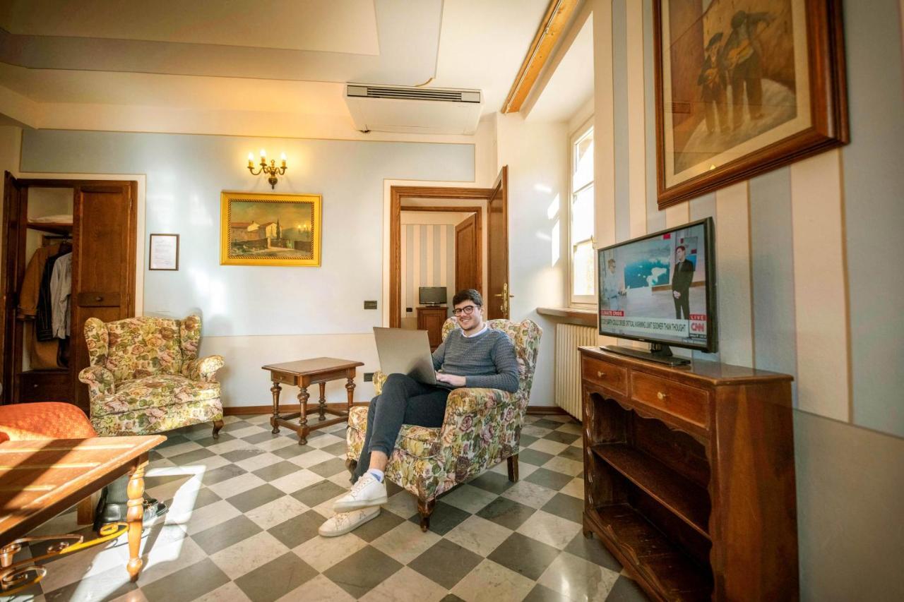 Park Hotel Regina - With Air-Condition And Pool Bagni di Lucca Kültér fotó