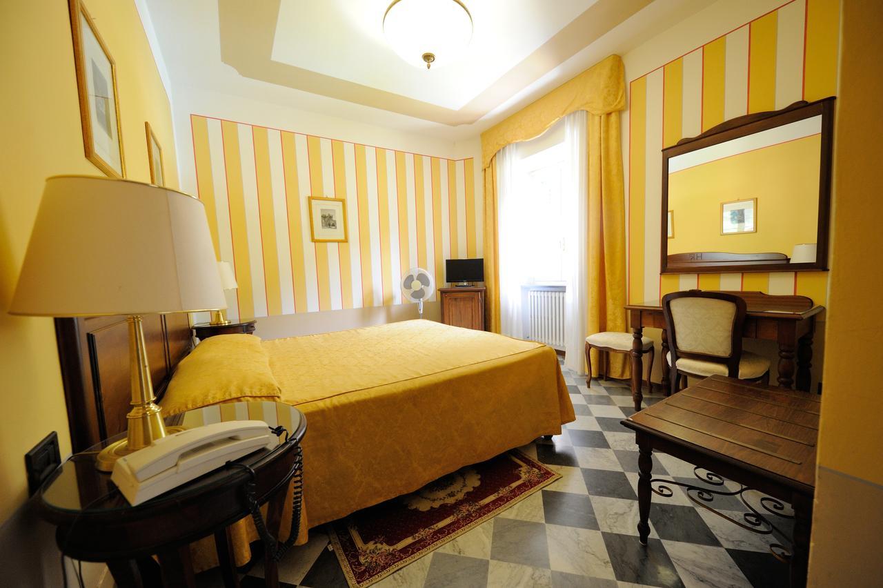 Park Hotel Regina - With Air-Condition And Pool Bagni di Lucca Kültér fotó